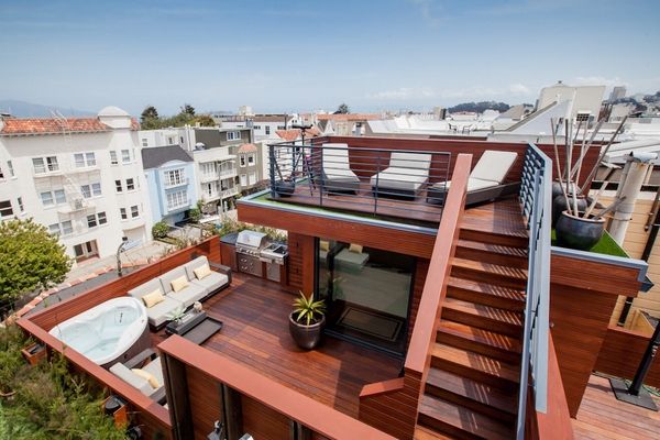 Modern Rooftop Deck Installation