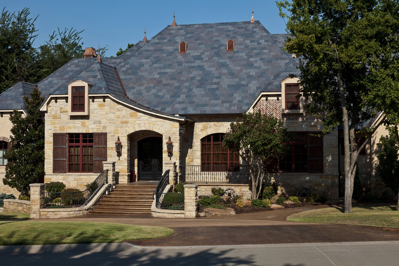daVinci roofscapes installation and repair