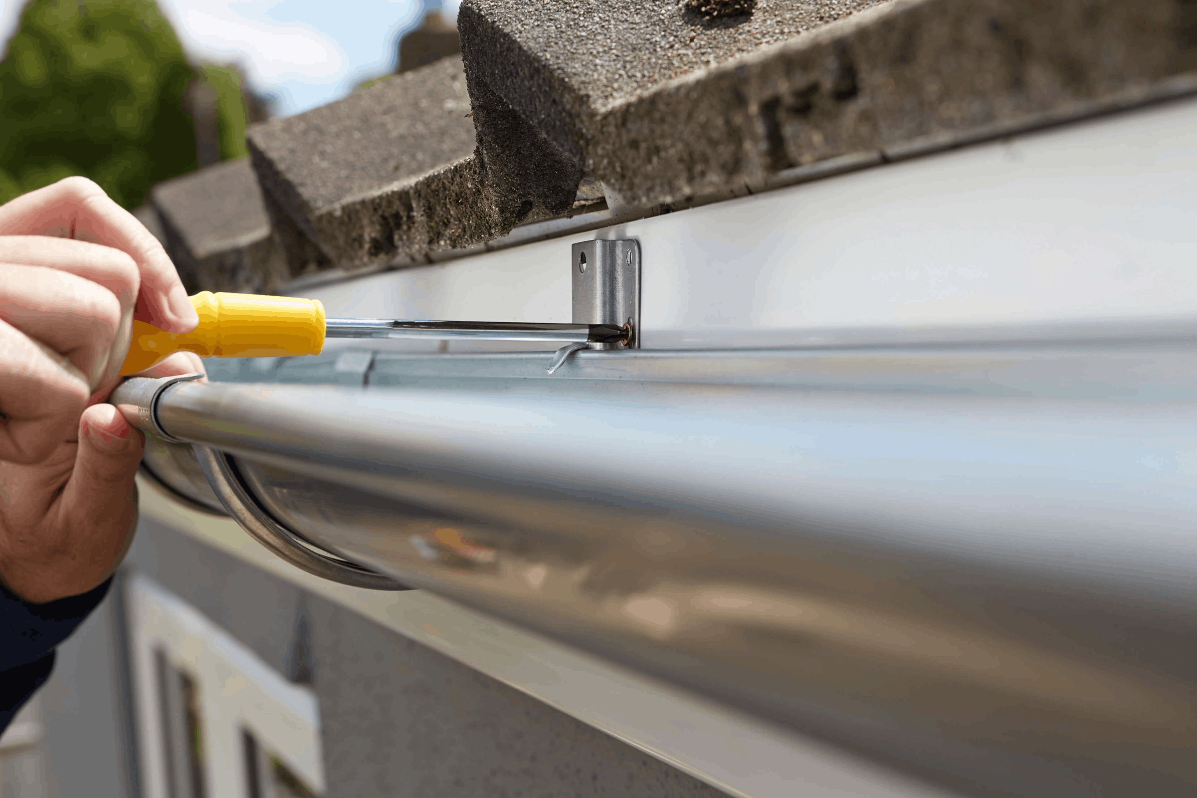 gutter installation and service