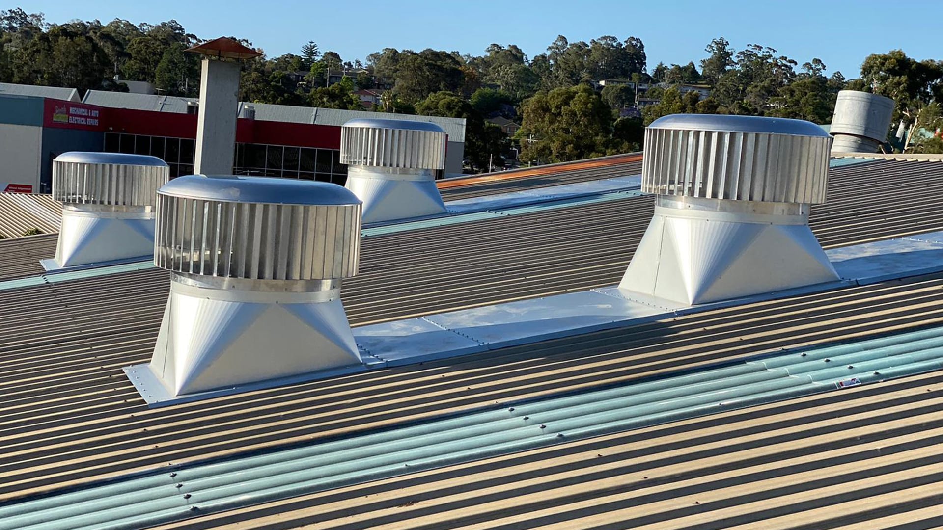 roof ventilation contractors